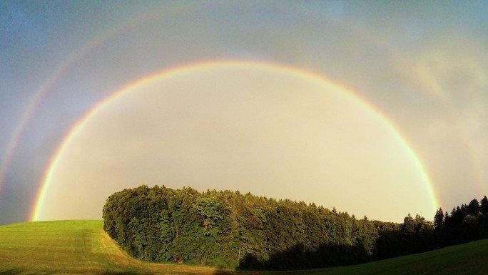 Regenbogen über Salzburg