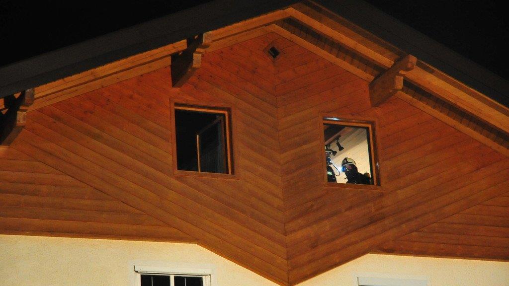 Fernseher in Flammen
