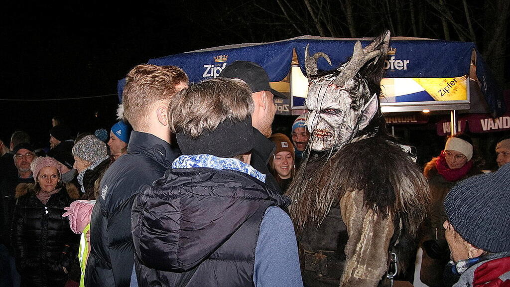 Krampus Show Rifer Acheteifen
