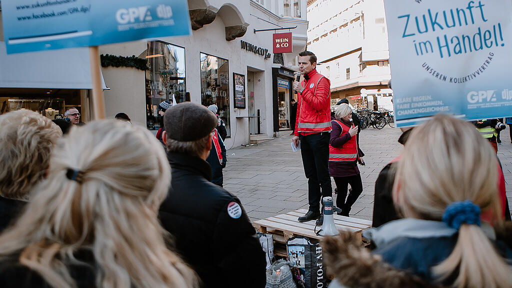 Protestkundgebung GPA-djp Salzburg