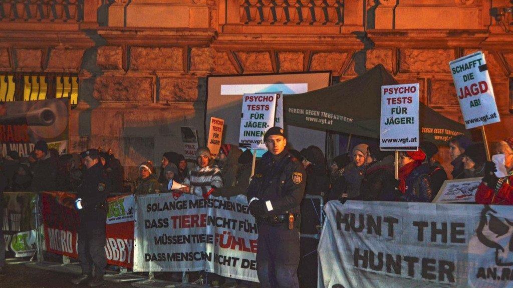 Demo gegen den Jägerball