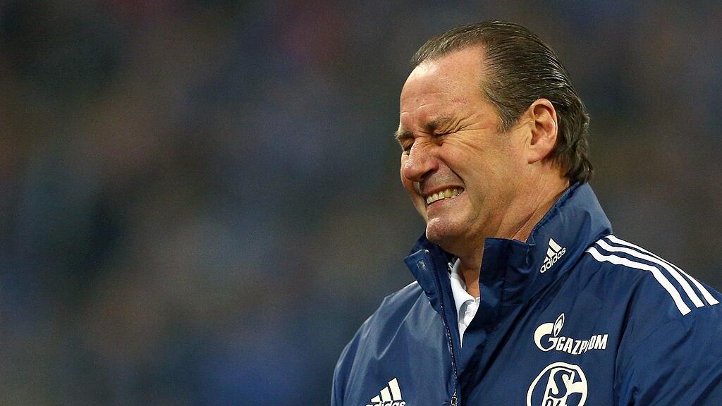 Nach sportlicher Talfahrt in vergangenen Wochen zieht Schalke die Reißleine.