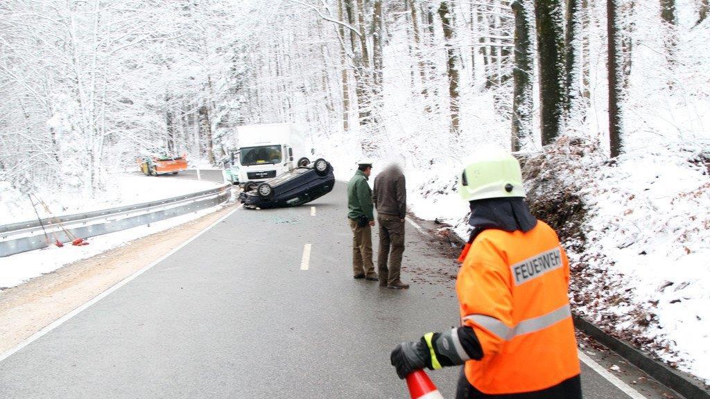 Pkw-Überschlag in Neukirchen