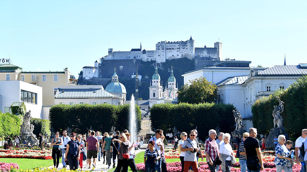 SB, Salzburg, Tourismus, Herbst, Touristen