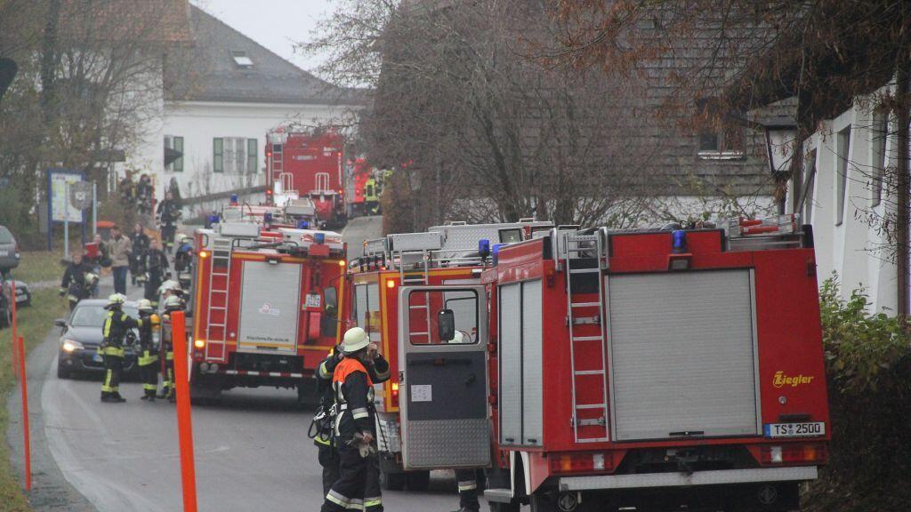 Die Feuerwehren rund um Chieming standen am Montag im Großeinsatz.