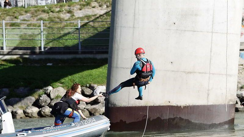 Ziel der Übung war es unter anderem, der Bevölkerung einen Einblick in die Arbeit der Wasserrettung zu geben.