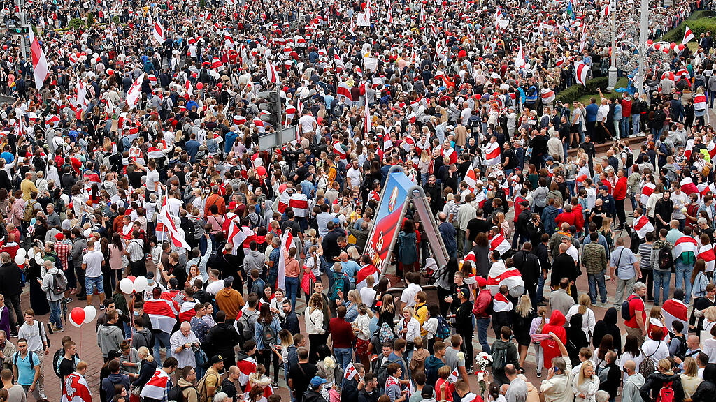 Massenprotest in Minsk