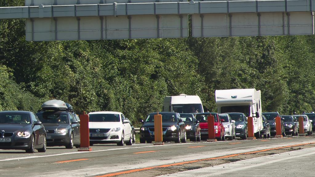 Verkehrskolonnen rund um die Stadt Salzburg