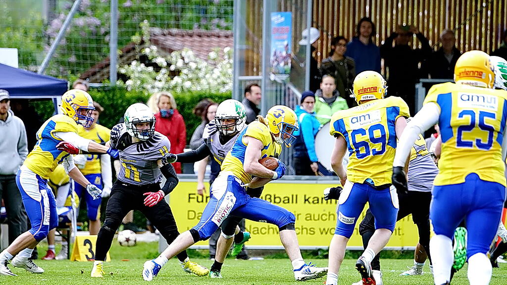 Salzburg Ducks, Football