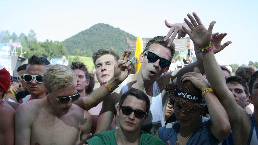 Electric Love: Stimmung am Freitag, III