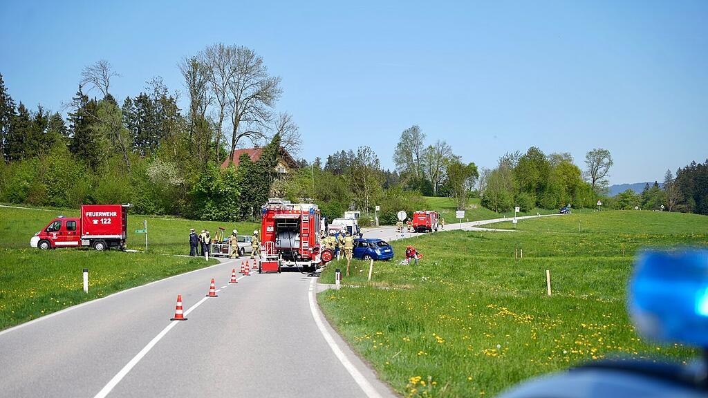 Drei Verletzte bei Pkw-Crash in Seekirchen