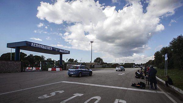 Der Militärflughafen Pratica di Mare bei Rom