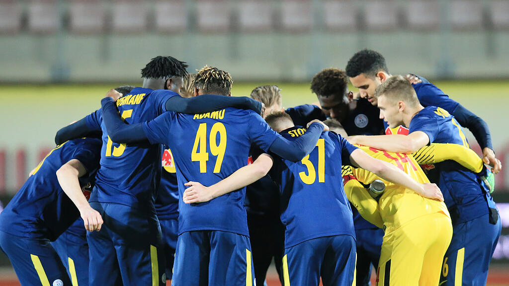 Kapfenberger SV, Liefering, Fußball