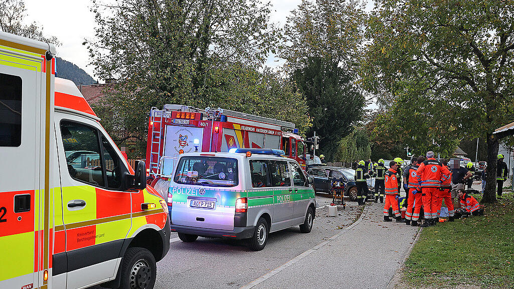Unfall Schlepper-Auto Bayerisch Gmain
