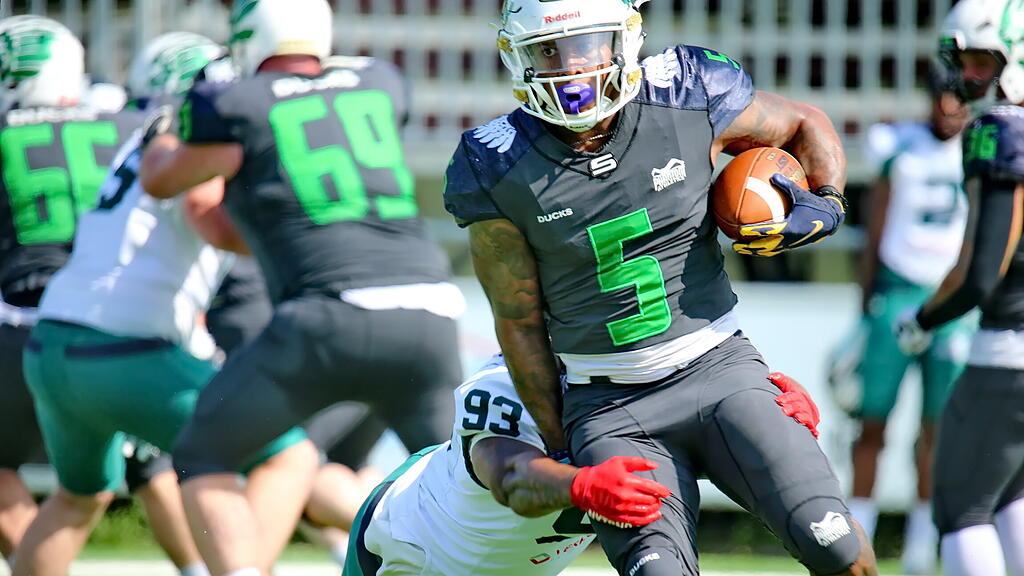 Football: Ducks gegen Dragons 2025