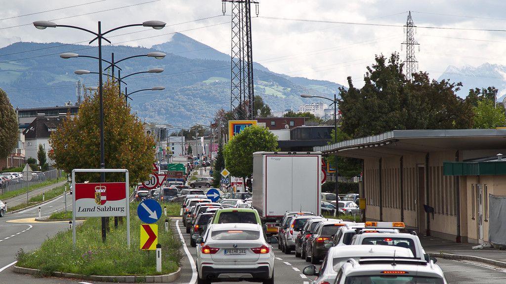 Verkehrschaos am "Tag der deutschen Einheit" in Salzburg