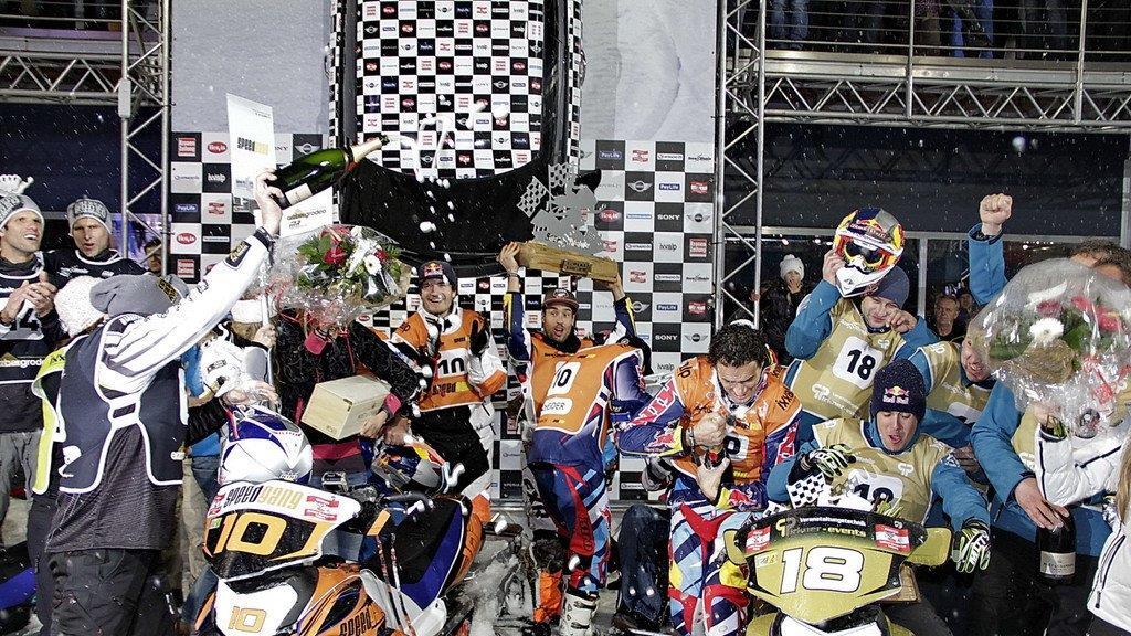 Siegerehrung bei Snow Mobile