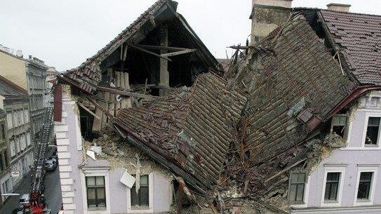 Heftige Explosion: Hauseinsturz in Wien-Fünfhaus