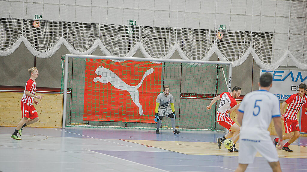 Salzburger Stier, Hallenfu\u00dfball