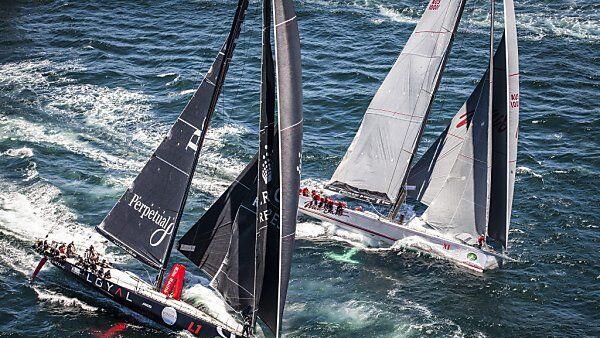 Wild Oats XI (r.) egalisierte alten Rekord