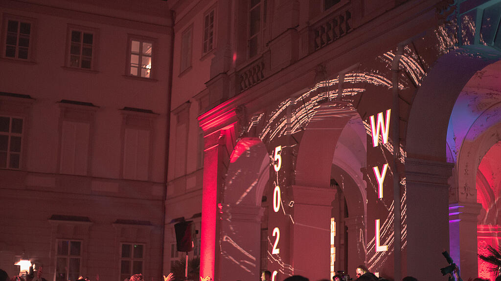 Klangkarussell im Innenhof Schloss Mirabell 5020 Festival