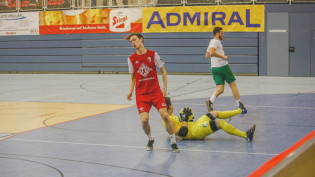 Salzburger Stier, Hallenfußball