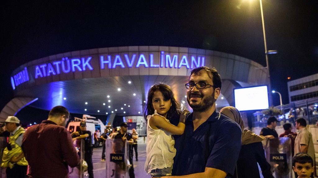 Anschlag auf Atatürk-Flughafen in Istanbul