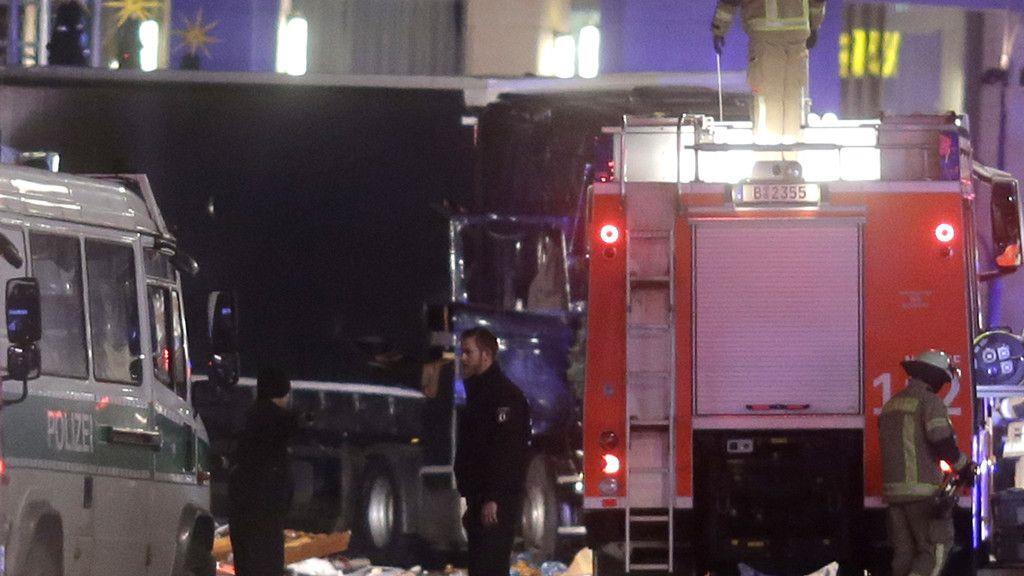Lkw rast in Berlin in Weihnachtsmarkt: Mehrere Tote