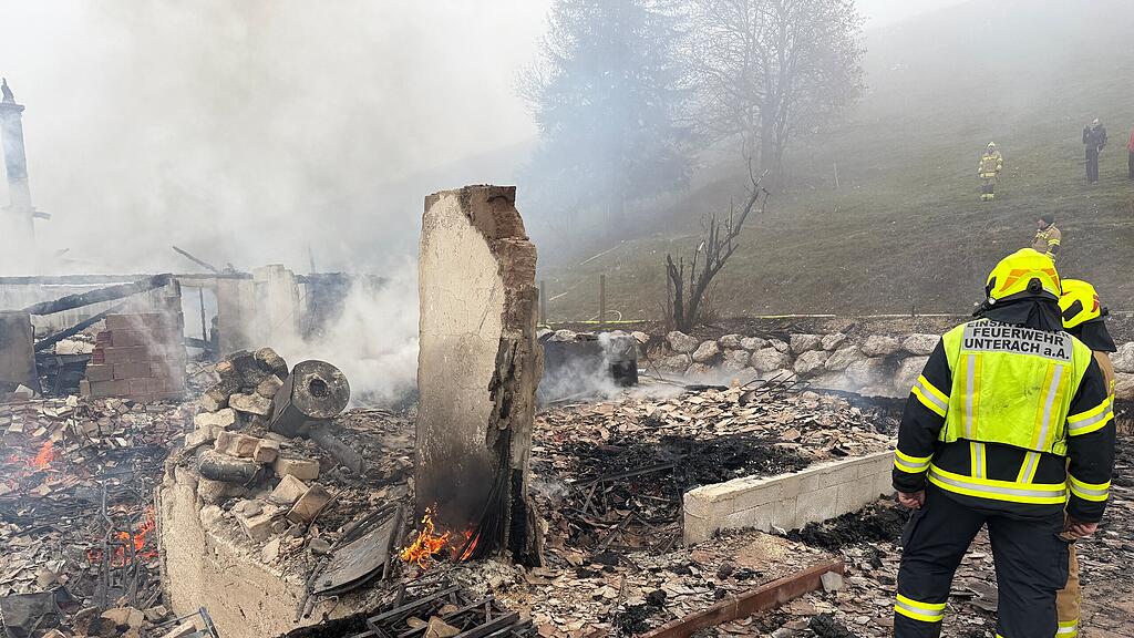 Buchbergalm in St. Gilgen abgebrannt