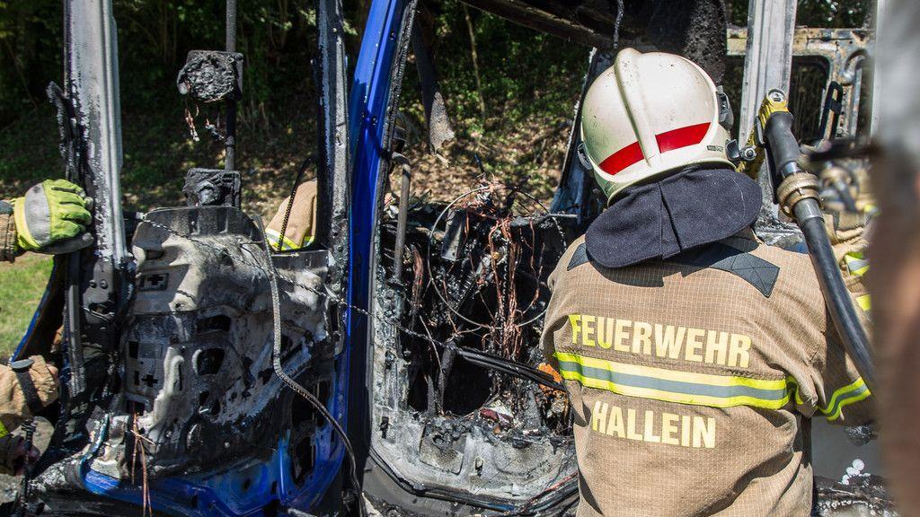 Lkw-Vollbrand auf A10 bei Hallein