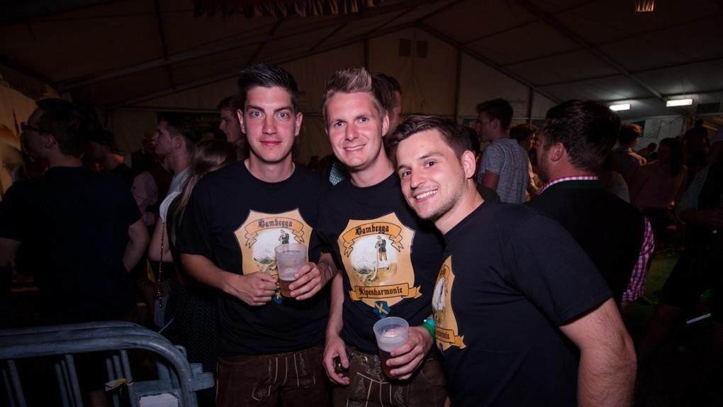 10. Sagler Bierzelt I