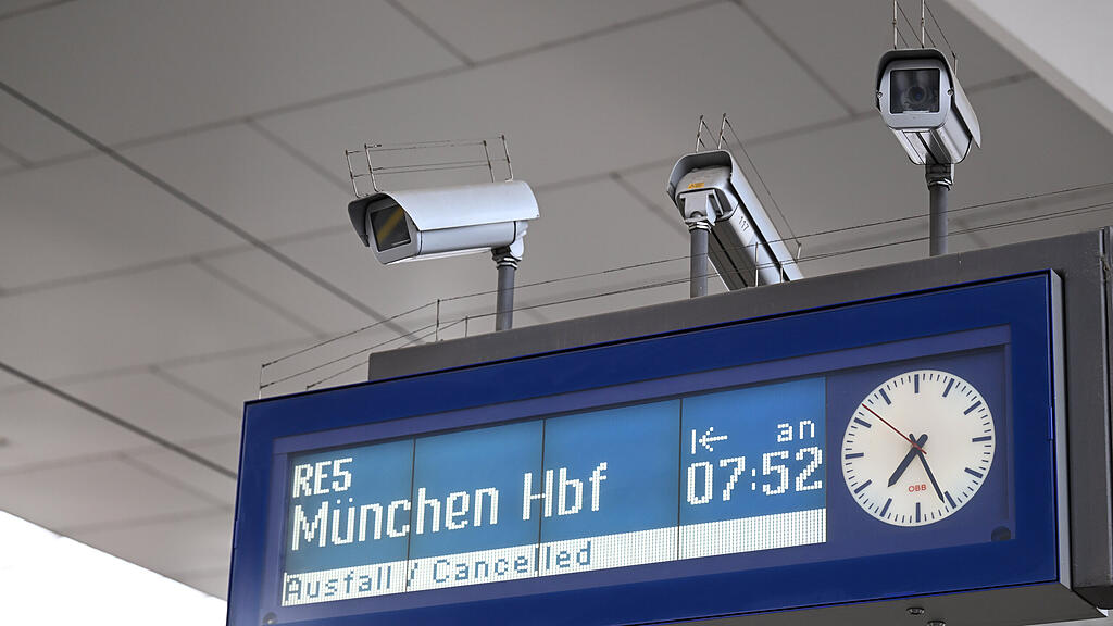 symb_Warnstreik, symb_Bahnstreik, symb_Zugausfall