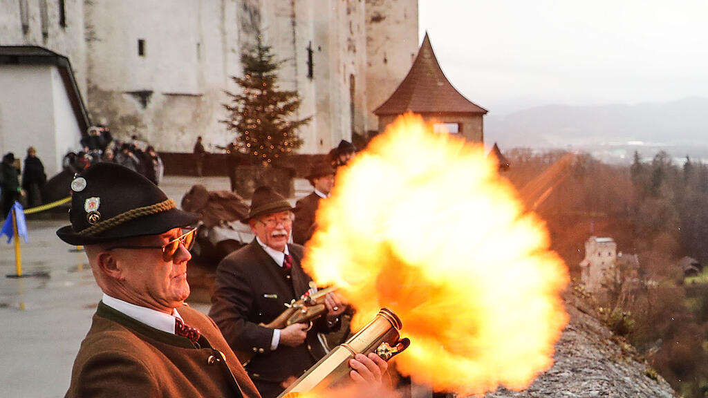 Christkindlanschie\u00dfen