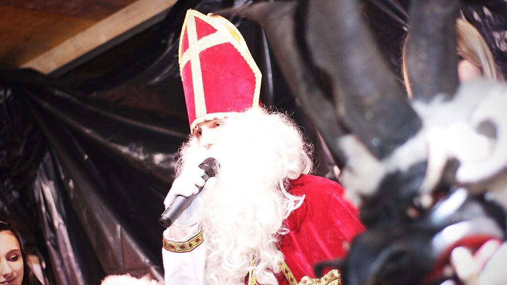 Krampuskr\u00e4nzchen D\u00b4Teifin Gro\u00dfarl