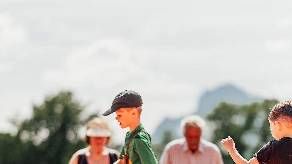 Maibaumaufstellen Aigen 2024