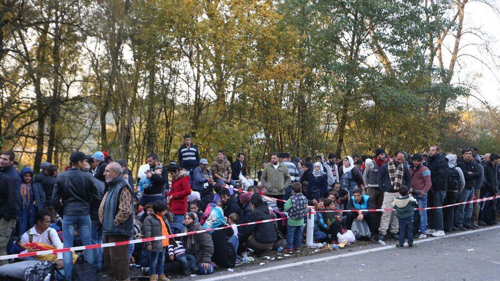 Flüchtlinge an der Grenze zwischen Oberösterreich und Deutschland