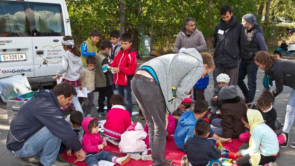 Flüchtlinge und Verkehrslage am Dienstag an der Grenze
