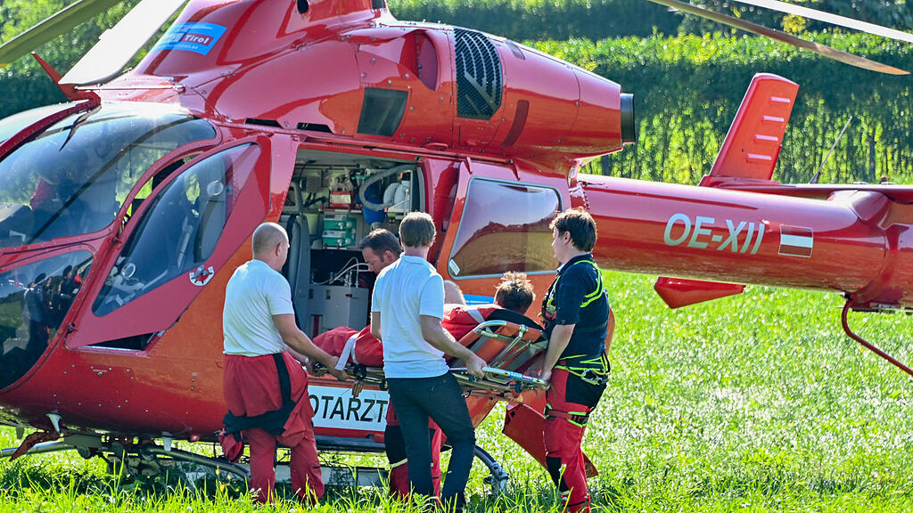 OBERÖSTERREICH SEGELFLUGZEUG IN MICHELDORF ABGESTÜRZT =(2).jpg