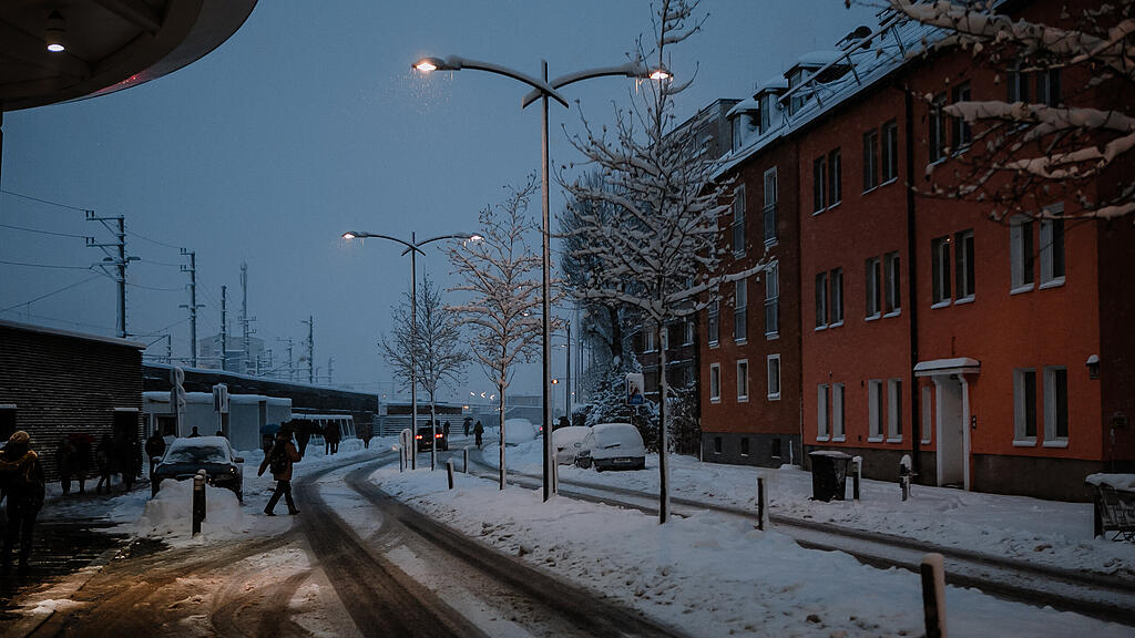 Verschneites Salzburg in den Morgenstunden