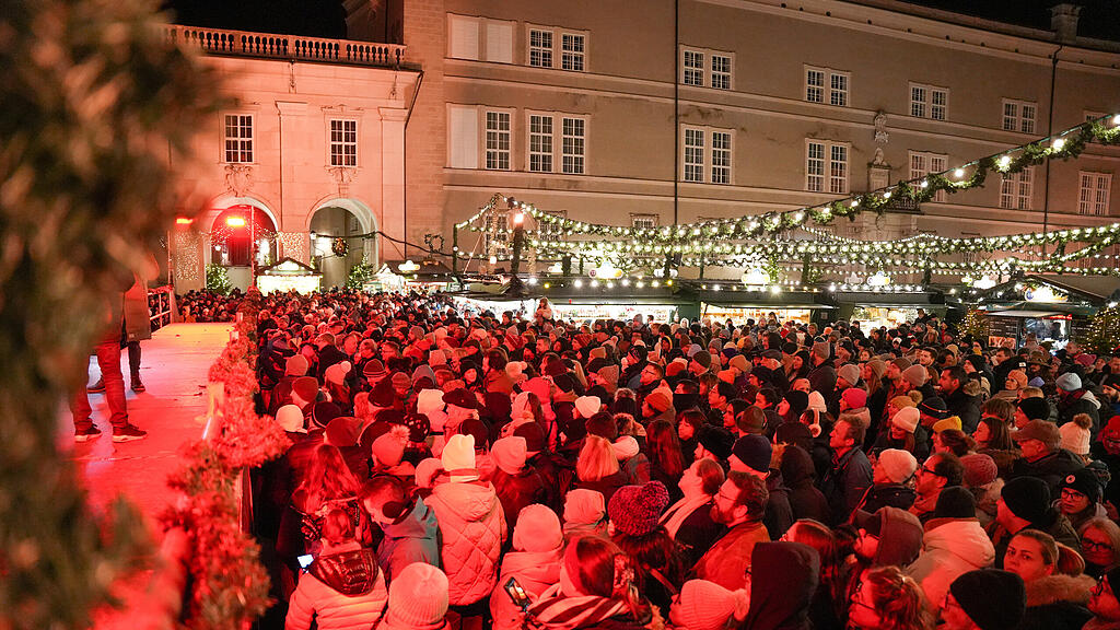 Der Krampuslauf am Christkindlmarkt