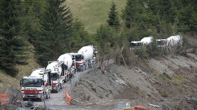 Entlang der A10 werden in Zederhaus Lärmschutzmaßnahmen getroffen.
