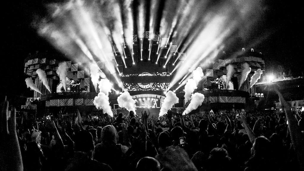 Electric Love Festival 2016: Tag 2, II