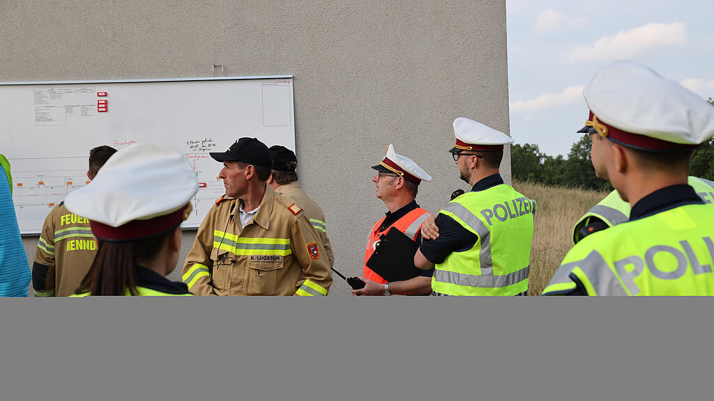 Feuerwehr-Übung Umfahrungstunnel Henndorf