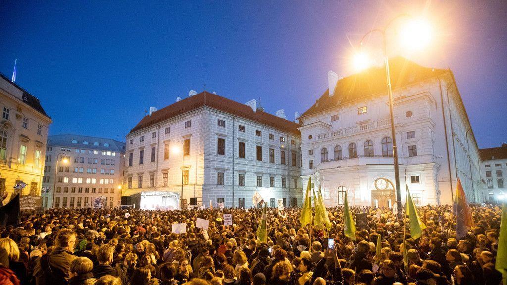 Donnerstagsdemo in Wien wiederbelebt