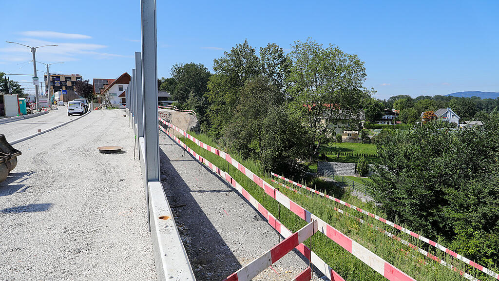 Ausbau M\u00fcnchner Bundesstra\u00dfe: Fahrbahn nach Freilassing