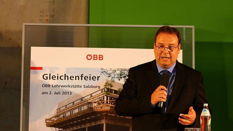 Gleichenfeier der ÖBB-Lehrwerkstätte, I