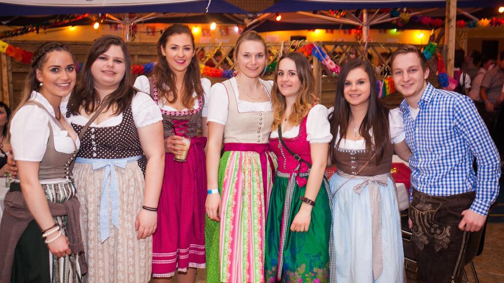 Dirndlball, I