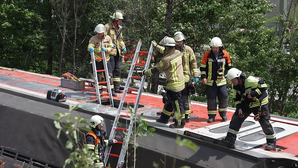 Zug in Garmisch entgleist: Tote und Verletzte