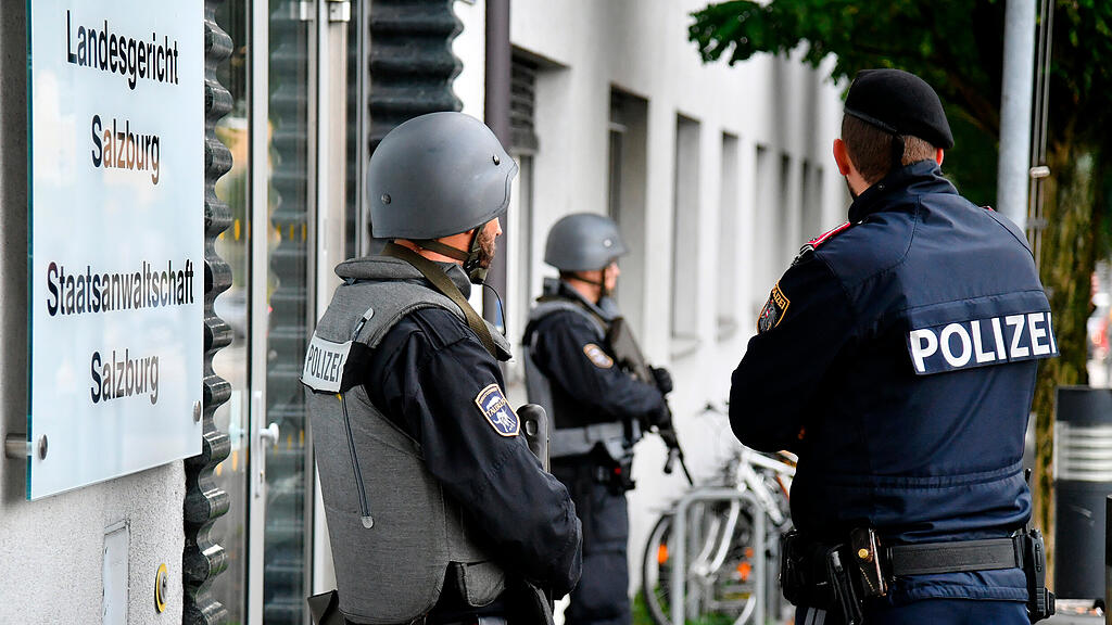 Landesgericht Salzburg, Polizei
