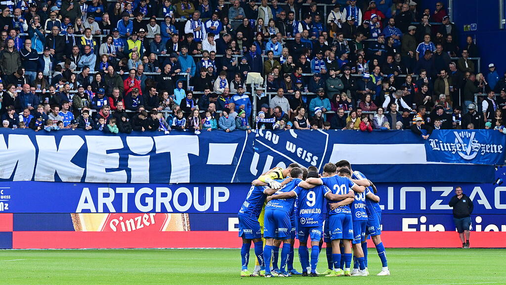 FUSSBALL: ADMIRAL BUNDESLIGA / MEISTERGRUPPE / 9. RUNDE: BLAU-WEISS LINZ - RED BULL SALZBURG